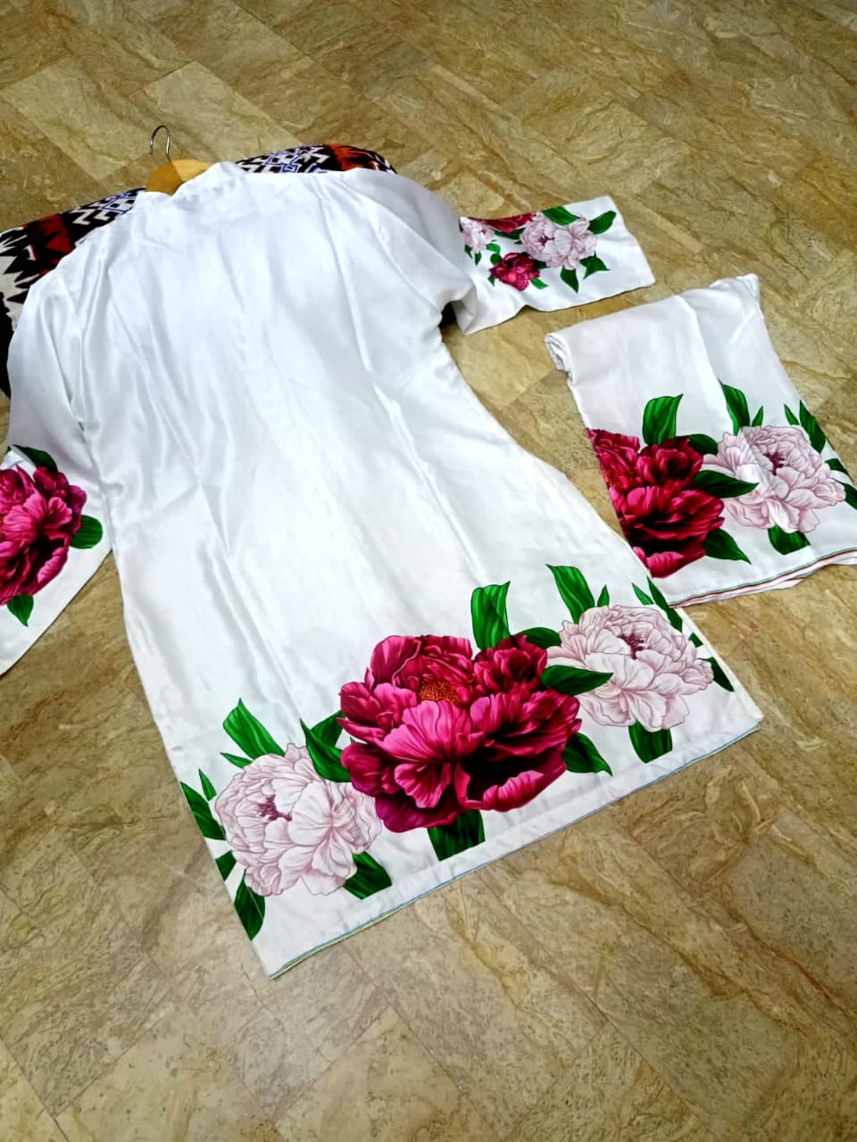 Digital Front &amp; Back Floral Print Co Ord Set 2PCs